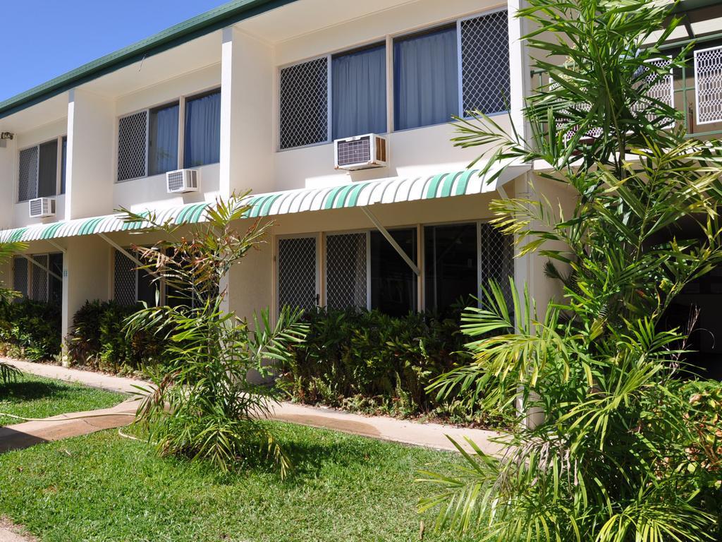 Palm Waters Holiday Villas Townsville Exterior foto